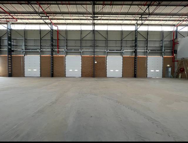 5,473M² WAREHOUSE TO LET IN RANDJESPARK
